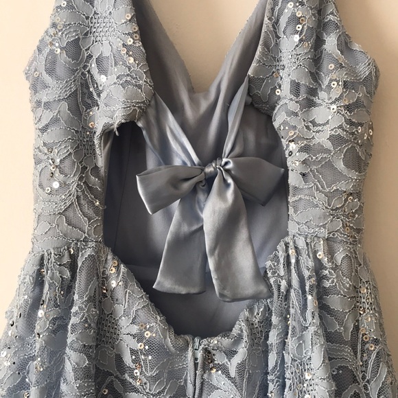 Beautiful perrywinkle Cinderella dress - Picture 6 of 8